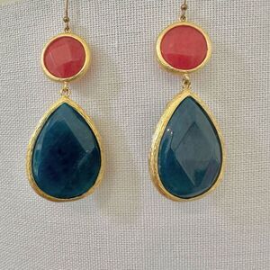 Kay Jewelers Collection pink  and blue Gold tone teardrop statement earrings